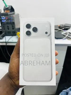 New Apple iPhone 17 Pro Max 256 GB Silver