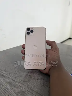 Apple iPhone 11 Pro Max 64 GB Gold