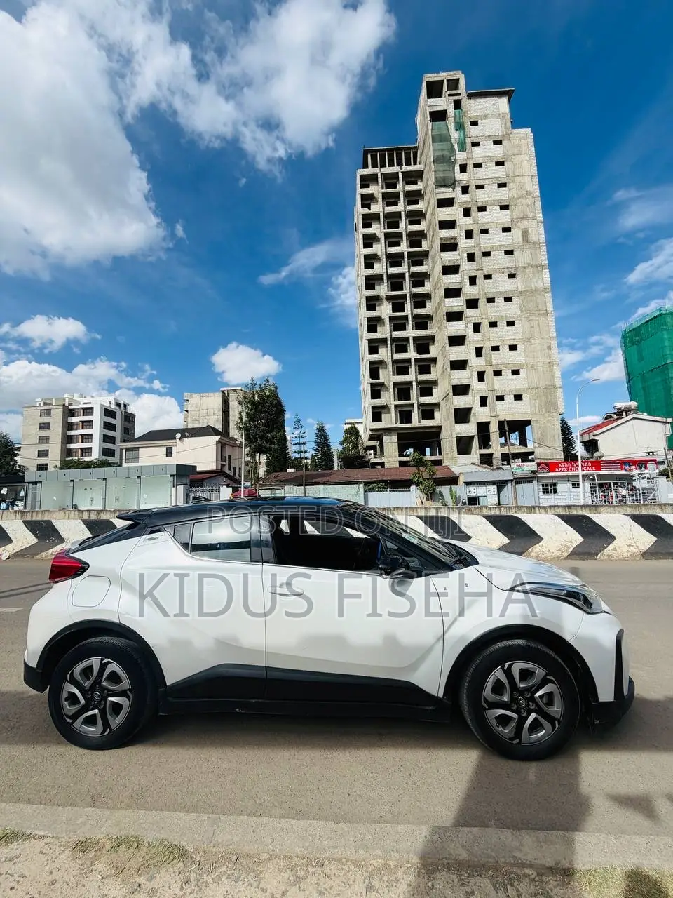 Toyota C-HR 2023 White