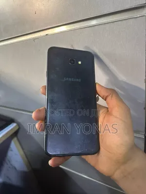 Samsung Galaxy J4 Plus 32 GB Black
