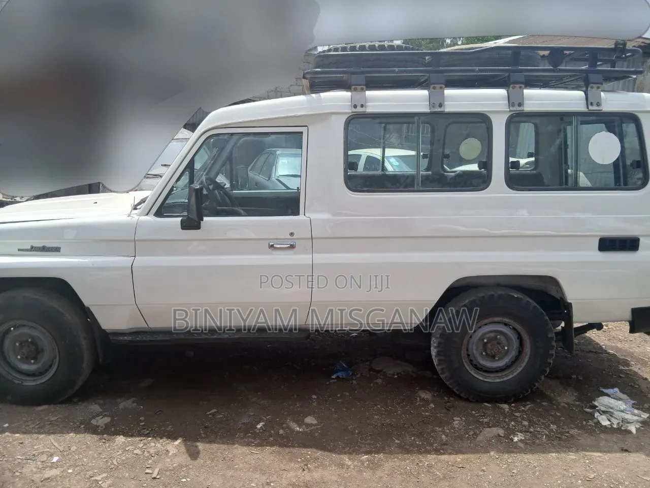 Toyota Land Cruiser 2005 White