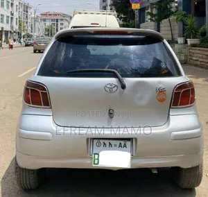 Toyota Vitz 2002