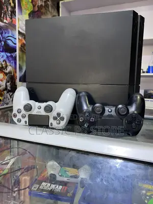Playstation 4{Jailbreak Fat ) Available On Stock