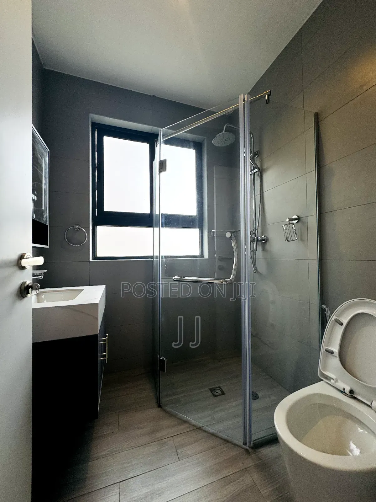 Furnished Studio Apartment in Arada for rent