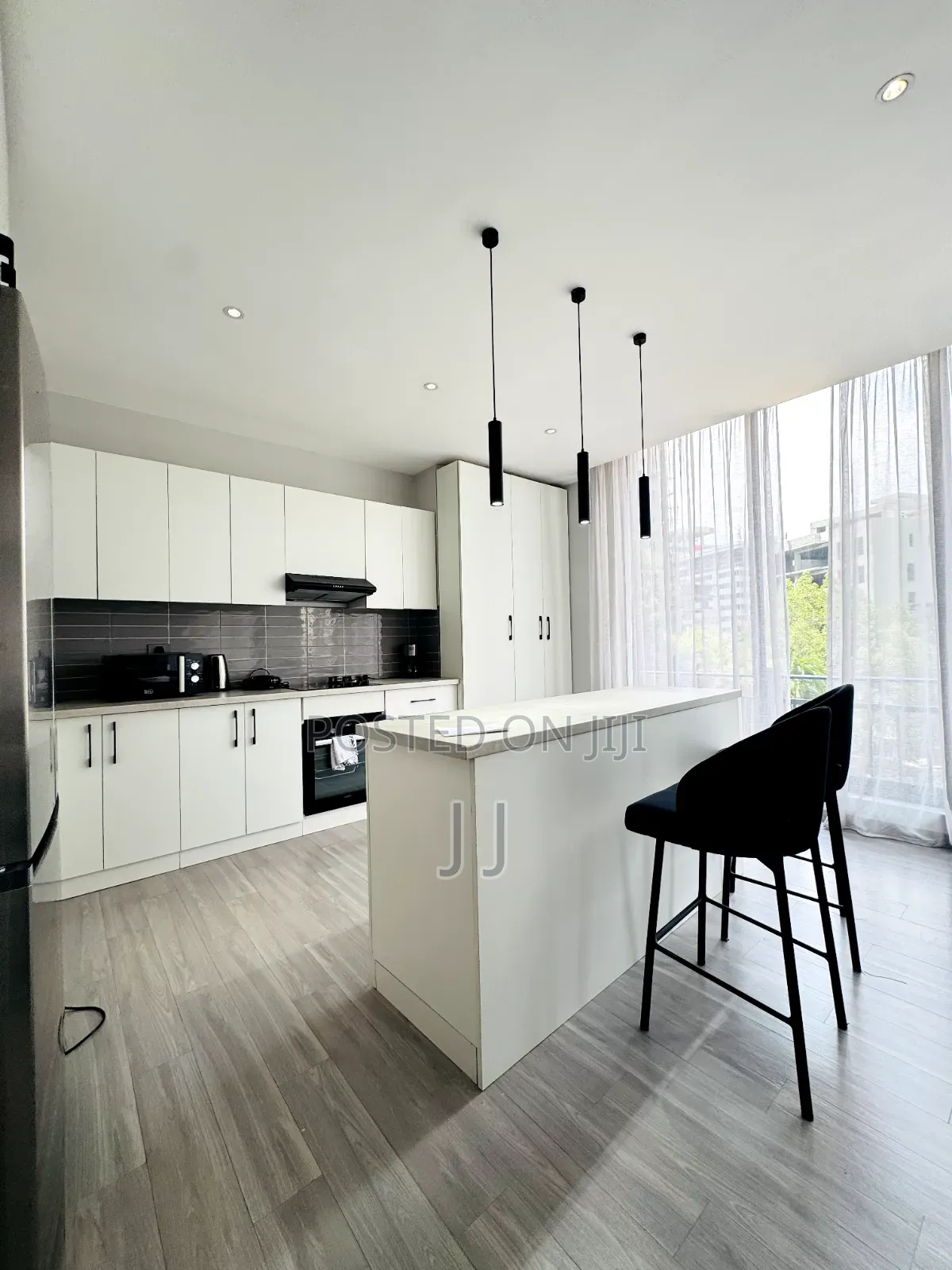 Furnished 2bdrm Apartment in Arada for rent