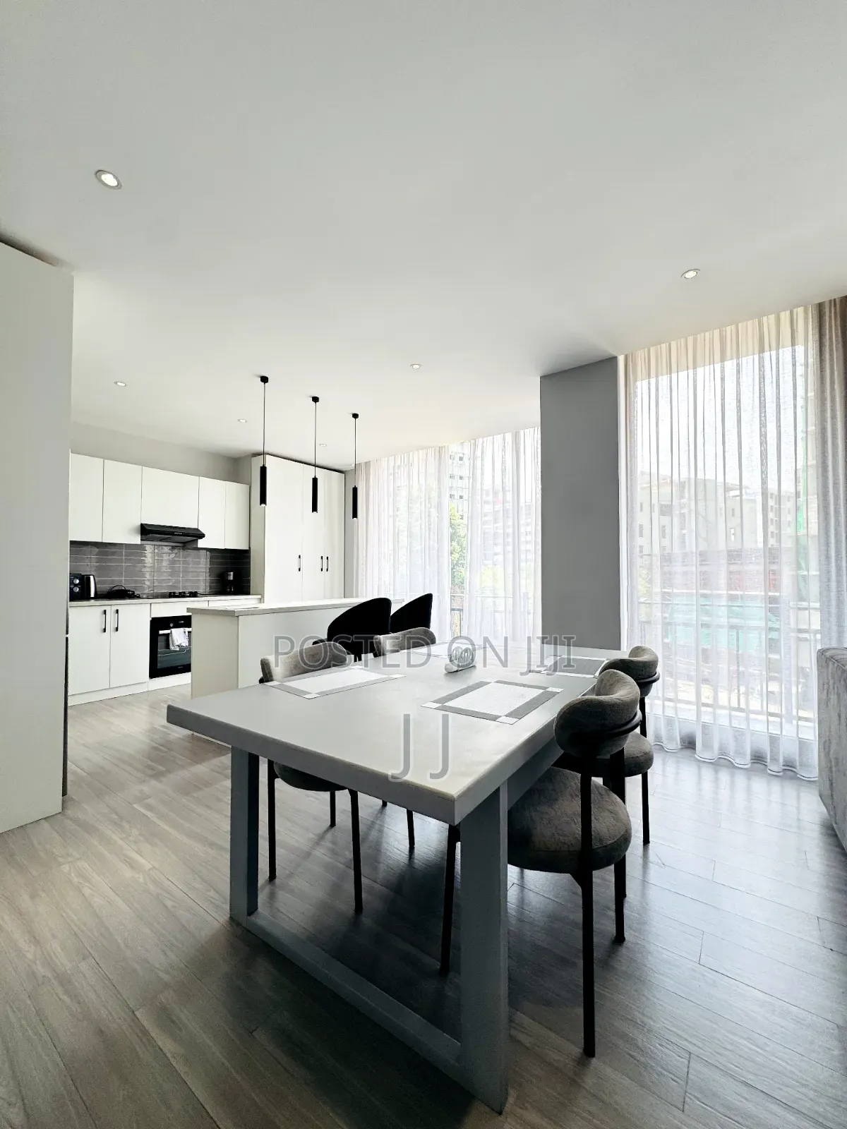 Furnished 2bdrm Apartment in Arada for rent