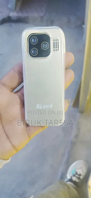 New Lark Cirrus 4 4 GB Gold