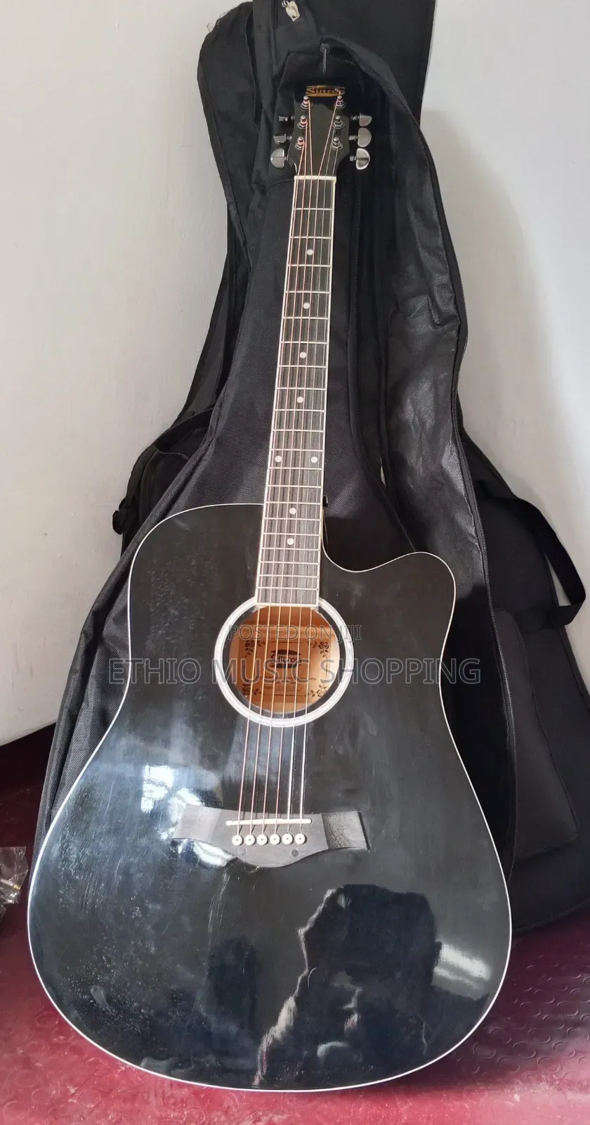 Acustic Guitar