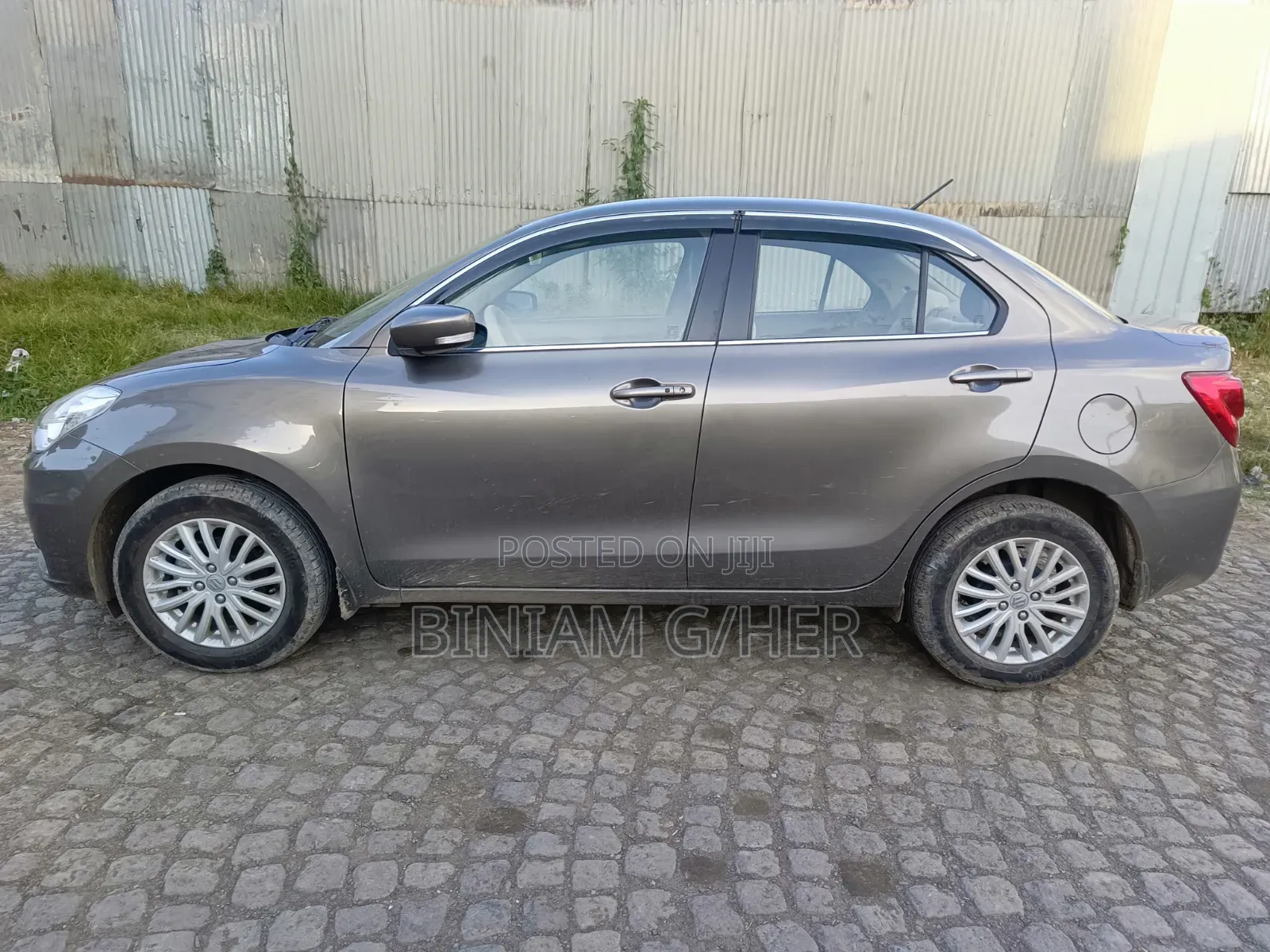 Suzuki Dzire 2023 Gray