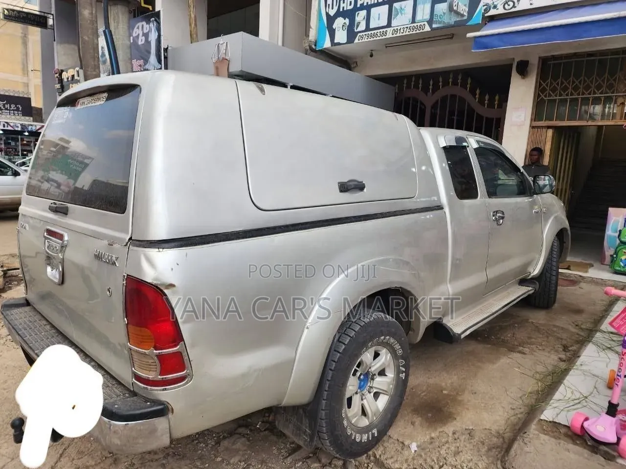 Toyota Hilux 2010 Silver