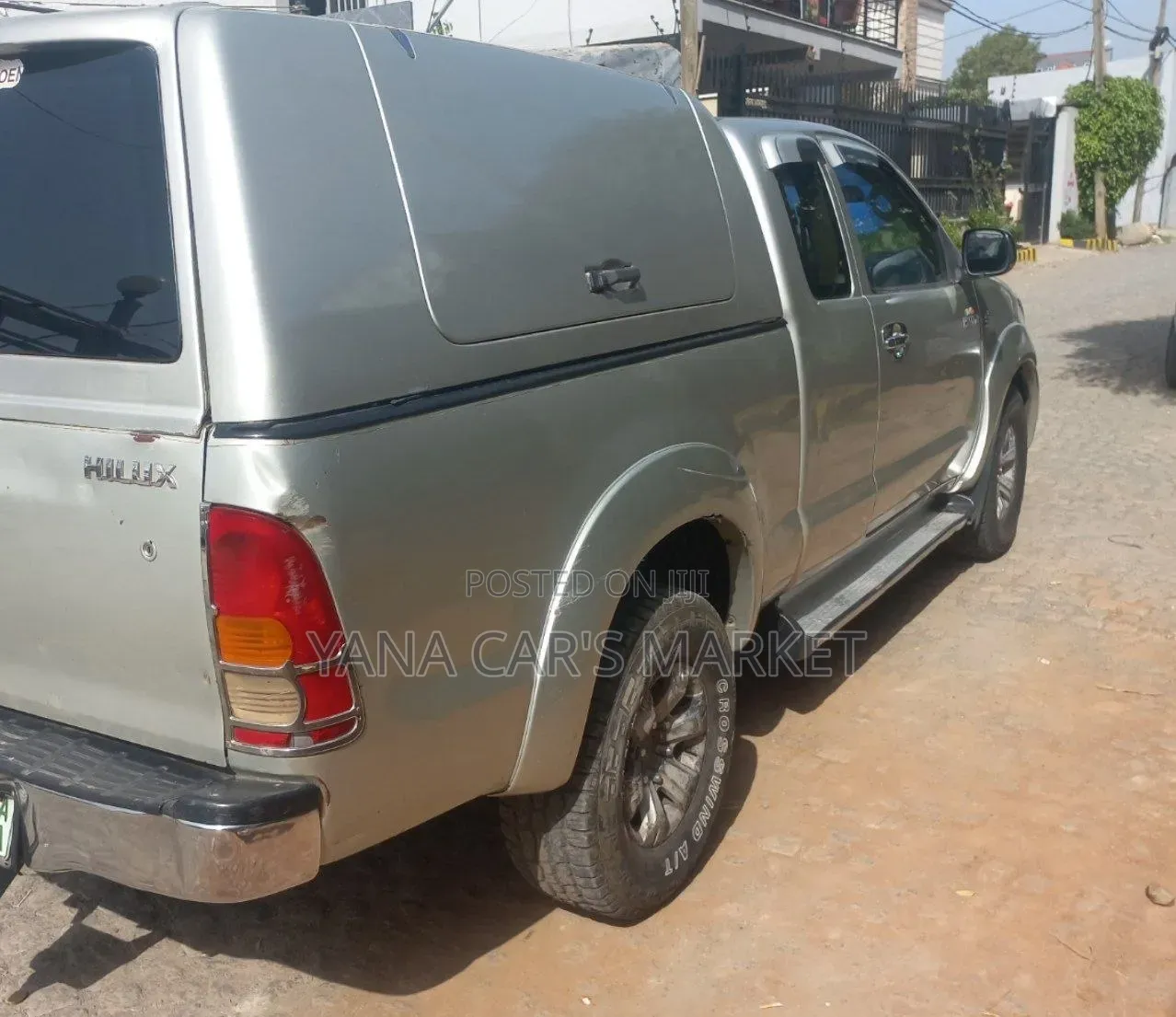 Toyota Hilux 2010 Silver