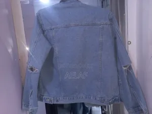 Classic Denim Jacket – Premium Quality Jeans Jacket | Timeless Style