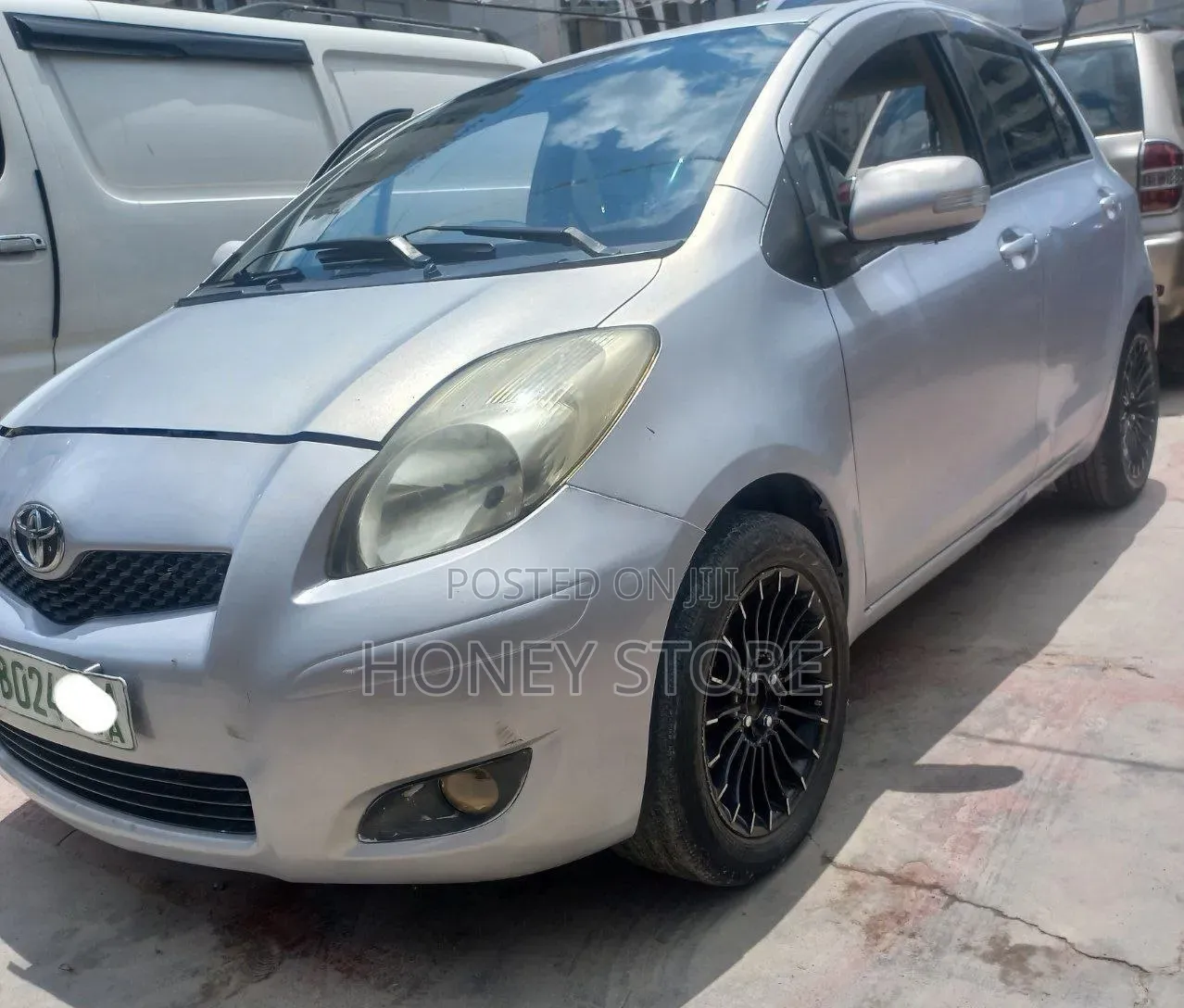Toyota Yaris 2009 Silver