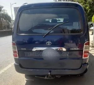 Toyota HiAce 2008 Brown