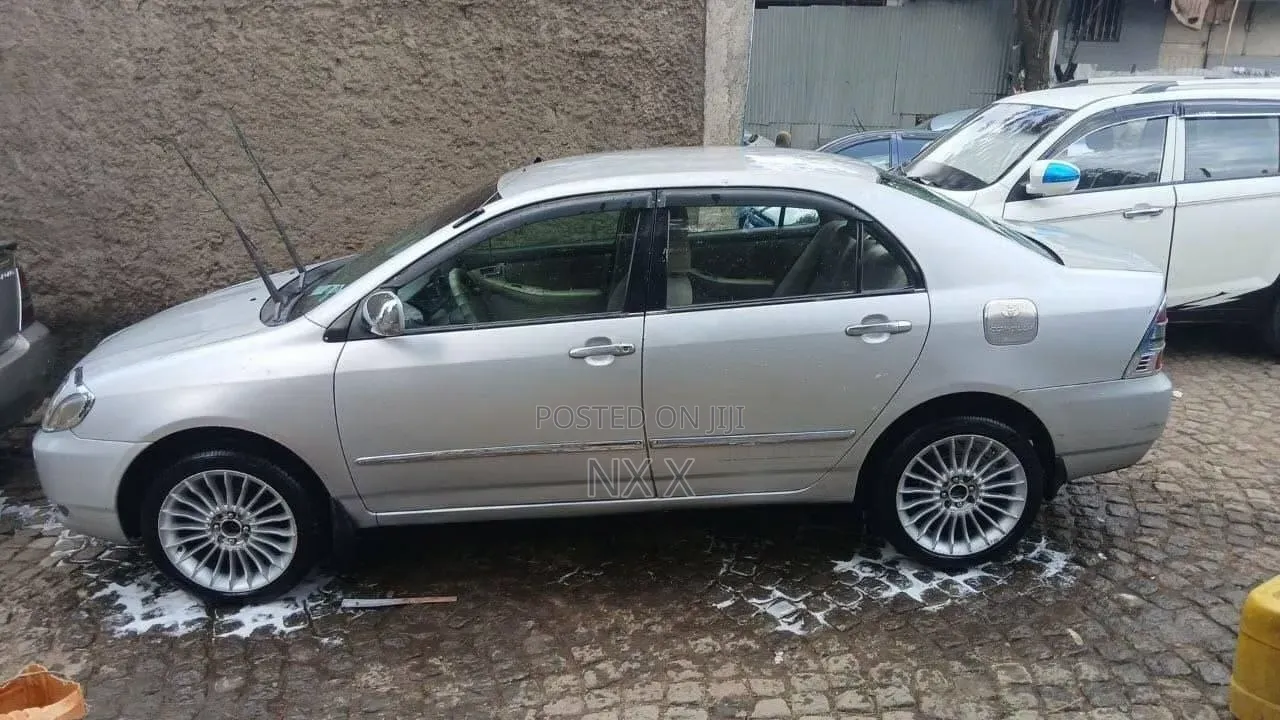 Toyota Corolla 2003 Silver