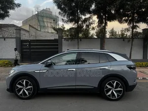 Volkswagen ID.4 2023 Gray