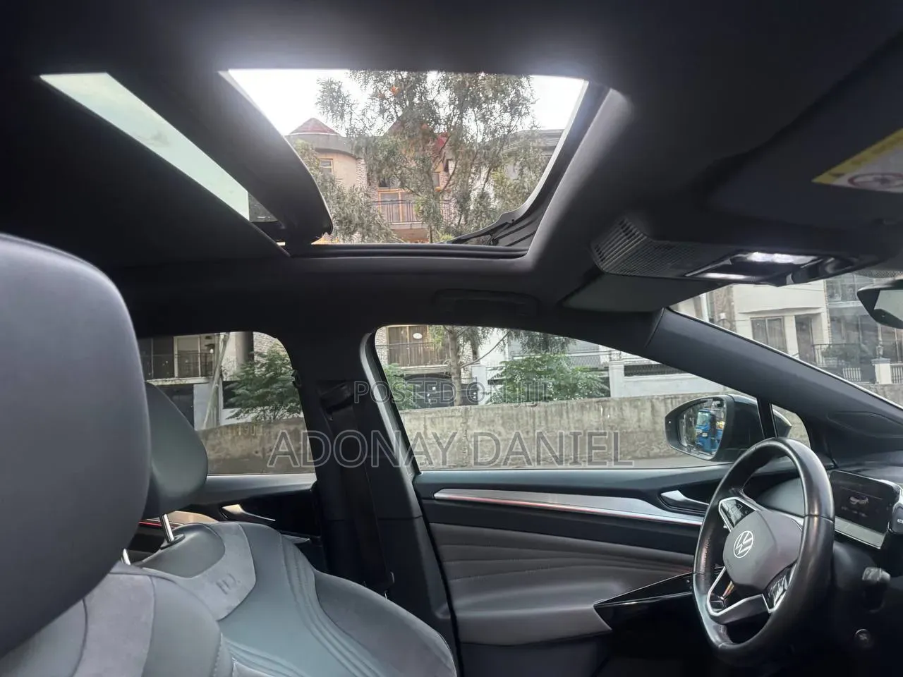 Volkswagen ID.4 2023 Gray