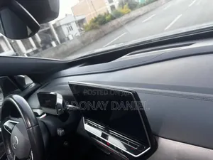 Volkswagen ID.4 2023 Gray