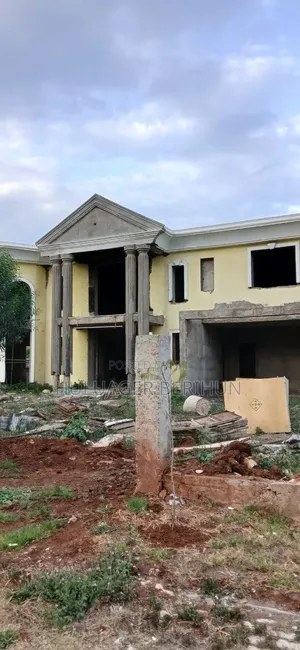 4bdrm House in Akaky Kaliti for sale