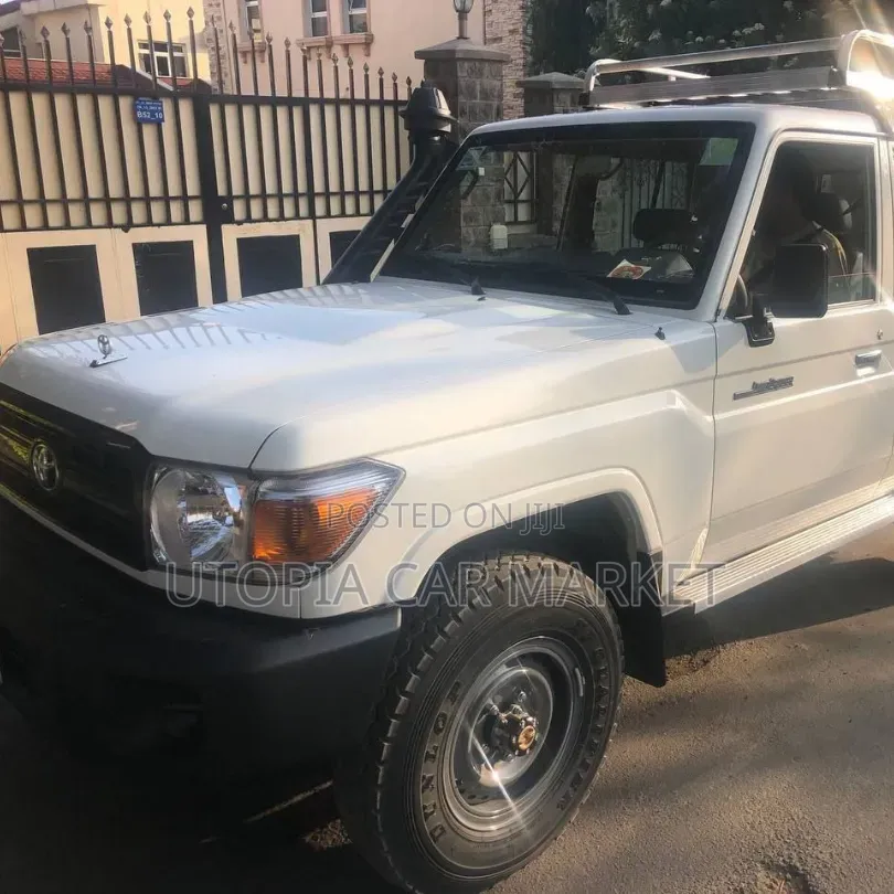 Toyota Land Cruiser 2020
