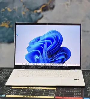 New HP OmniBook X Flip 14" 16GB Qualcomm Snapdragon X Plus SSD 1T