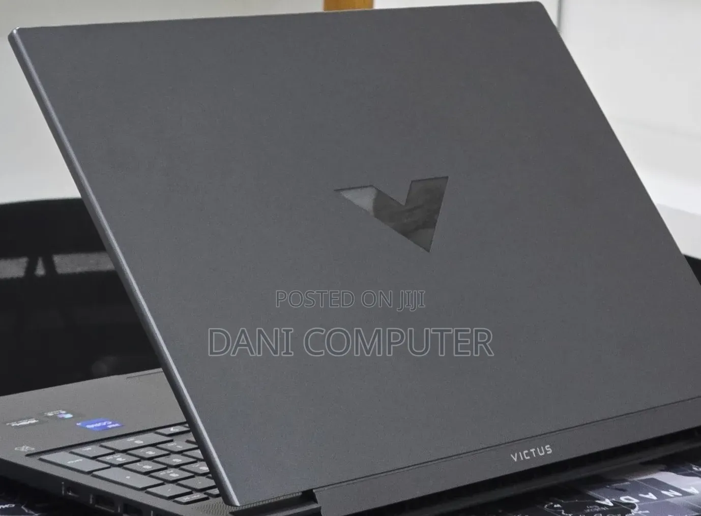 New Laptop HP Victus 16 16GB Intel Core i7 SSD 1T