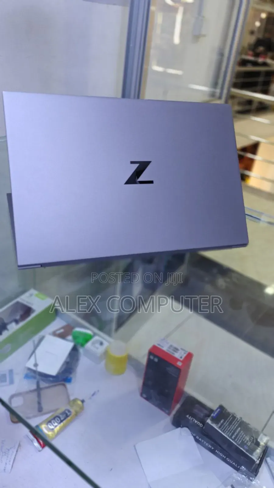 New Laptop HP ZBook Firefly 15 G7 16GB Intel Core i7 SSD 512GB