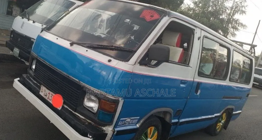 Toyota Grand HiAce 1985