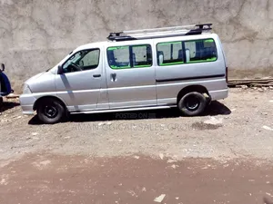 Toyota HiAce 2008 Silver