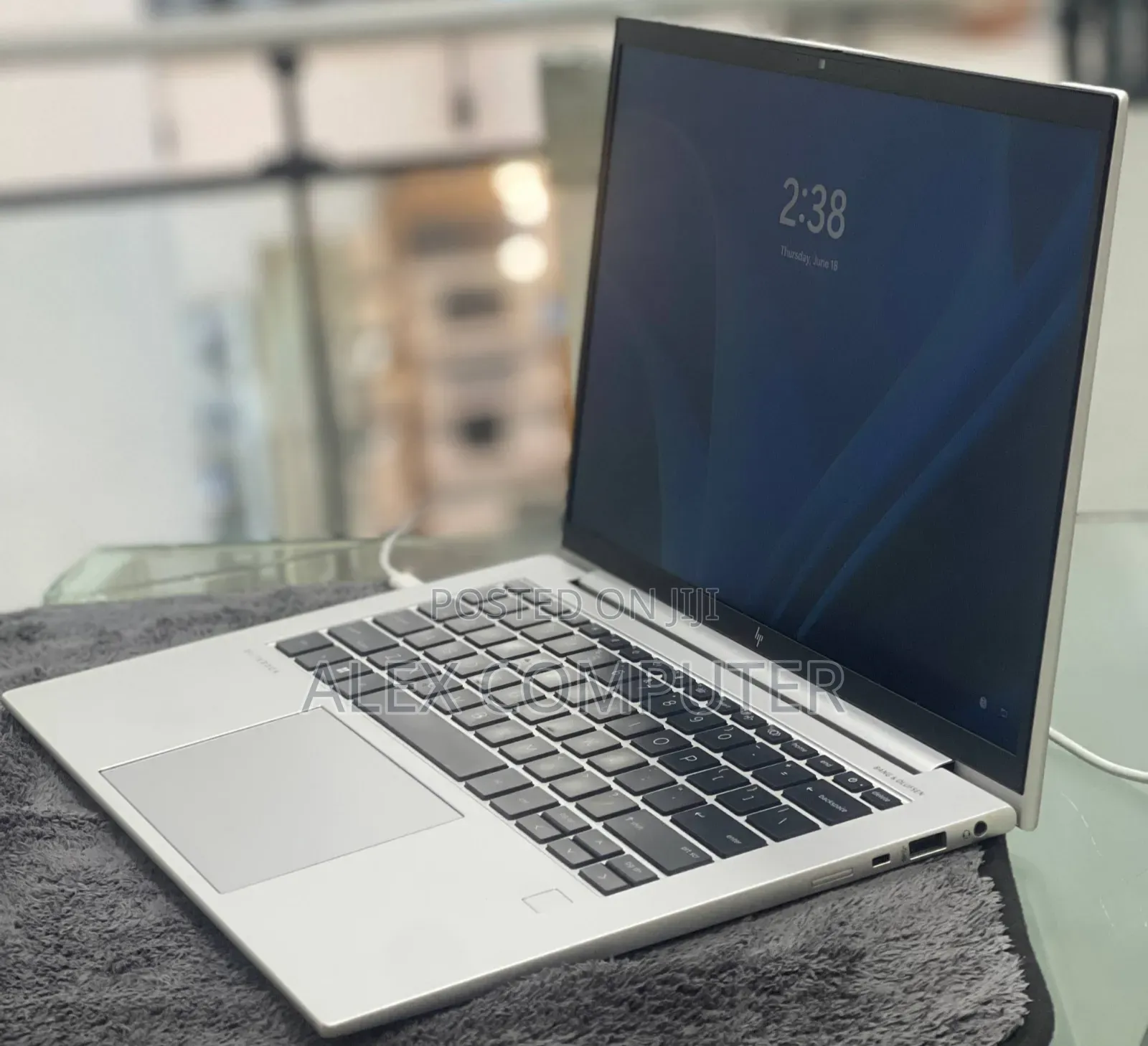 New Laptop HP EliteBook 840 G10 32GB Intel Core i7 SSD 512GB