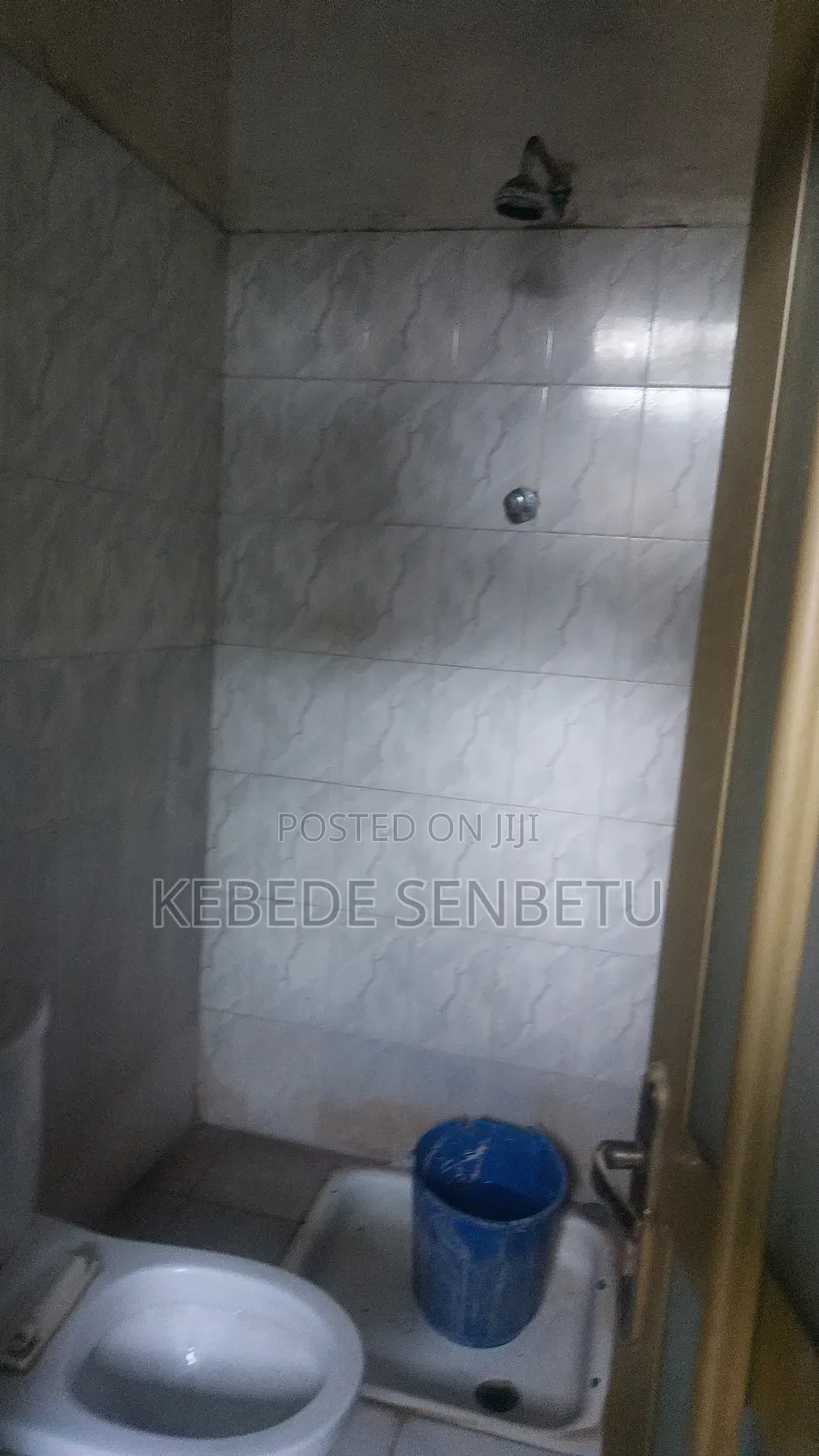 12bdrm House in Oromia, Bole for sale