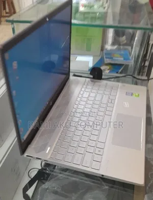 New Laptop HP Pavilion 15 16GB Intel Core i7 SSD 512GB