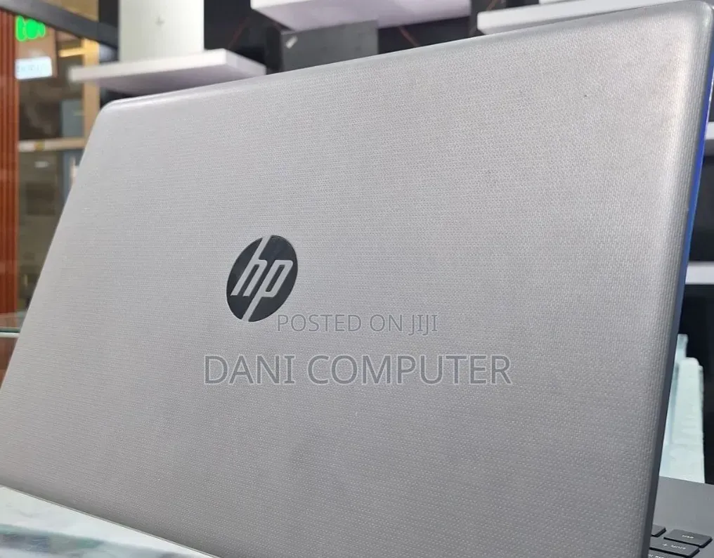 New Laptop HP Stream Notebook 4GB Intel Core i5 HDD 1T