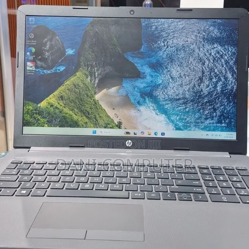 New Laptop HP Stream Notebook 4GB Intel Core i5 HDD 1T