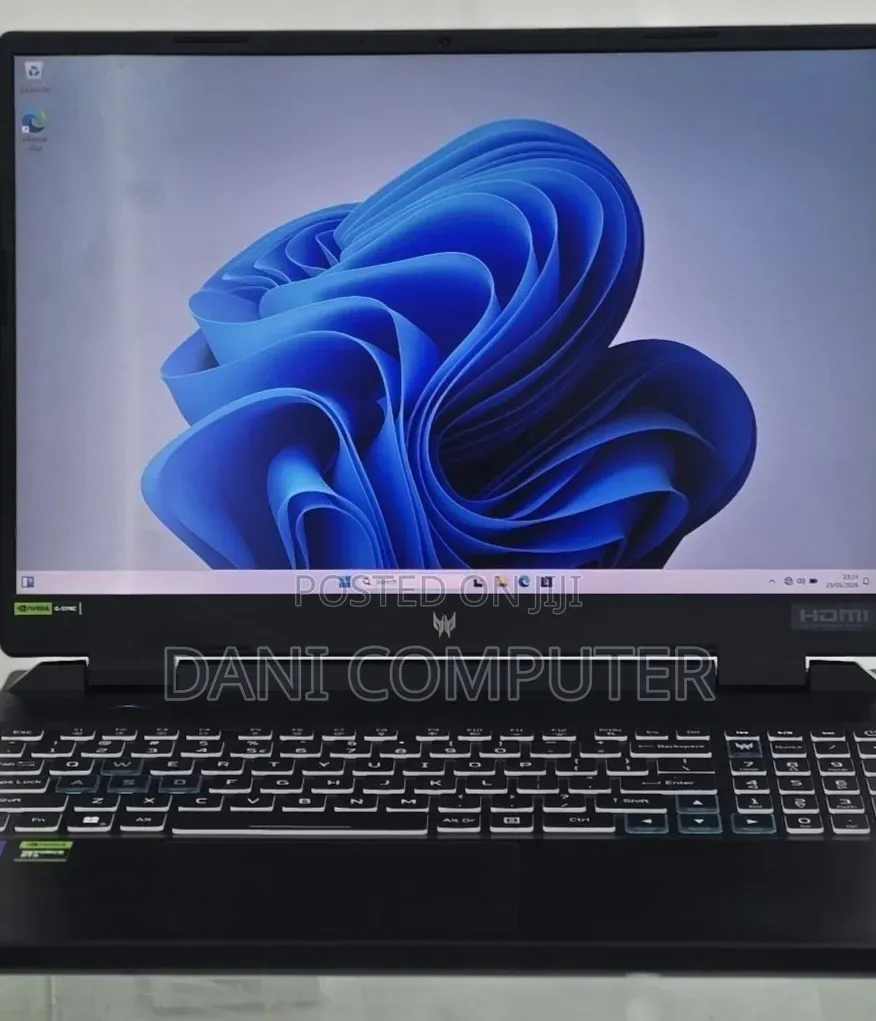 New Laptop Acer Predator Helios 300 16GB Intel Core i9 SSD 1T
