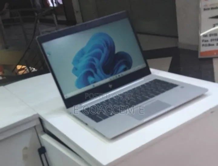 New Laptop HP 8GB Intel Core i5 SSD 512GB