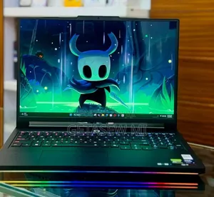 New Laptop Lenovo Legion 9 64GB Intel Core Ultra 9 SSD 2T