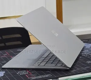 New Laptop Microsoft Surface Laptop 3 16GB Intel Core i7 SSD 512GB
