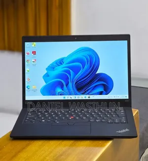 New Laptop Lenovo ThinkPad t495s 16GB AMD Ryzen 7 SSD 512GB