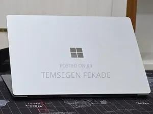 New Laptop Microsoft Surface Laptop 3 16GB Intel Core i7 SSD 512GB