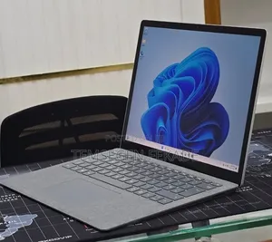 New Laptop Microsoft Surface Laptop 3 16GB Intel Core i7 SSD 512GB