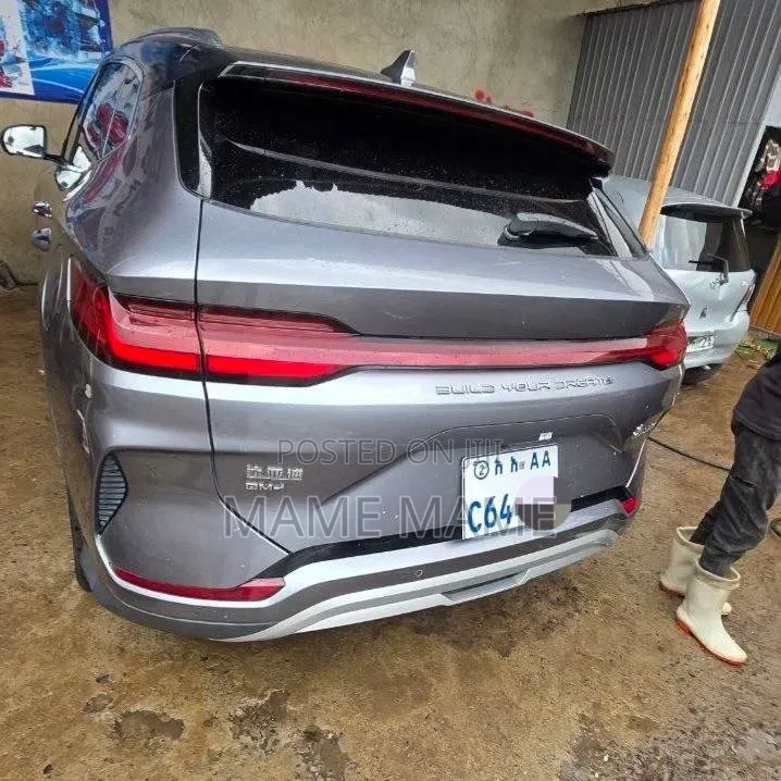 New BYD Song Plus 2024 Gray