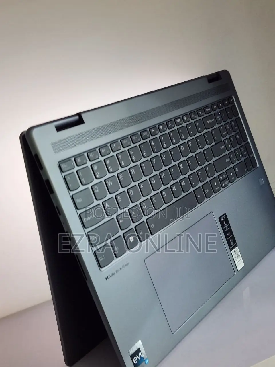 New Laptop Lenovo Yoga 7i 16GB Intel Core i7 SSD 512GB