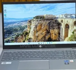 New Laptop HP Stream Notebook 16GB Intel Core i7 SSD 1T