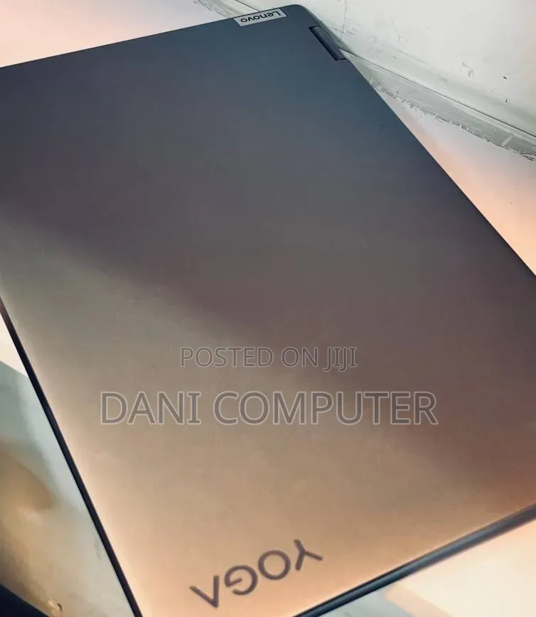 New Laptop Lenovo Yoga 7i 16GB Intel Core i7 SSD 512GB