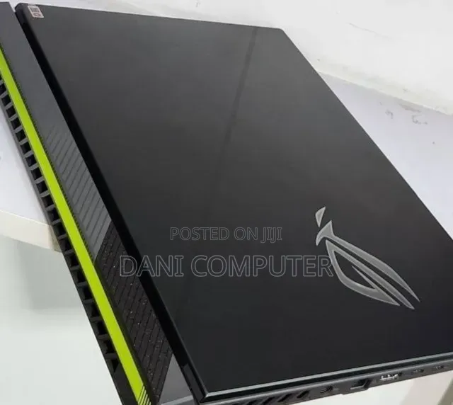 New Laptop Asus ROG Strix G15 16GB Intel Core i9 SSD 1T