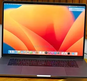 New Laptop Apple MacBook 2018 16GB Intel Core i7 SSD 512GB