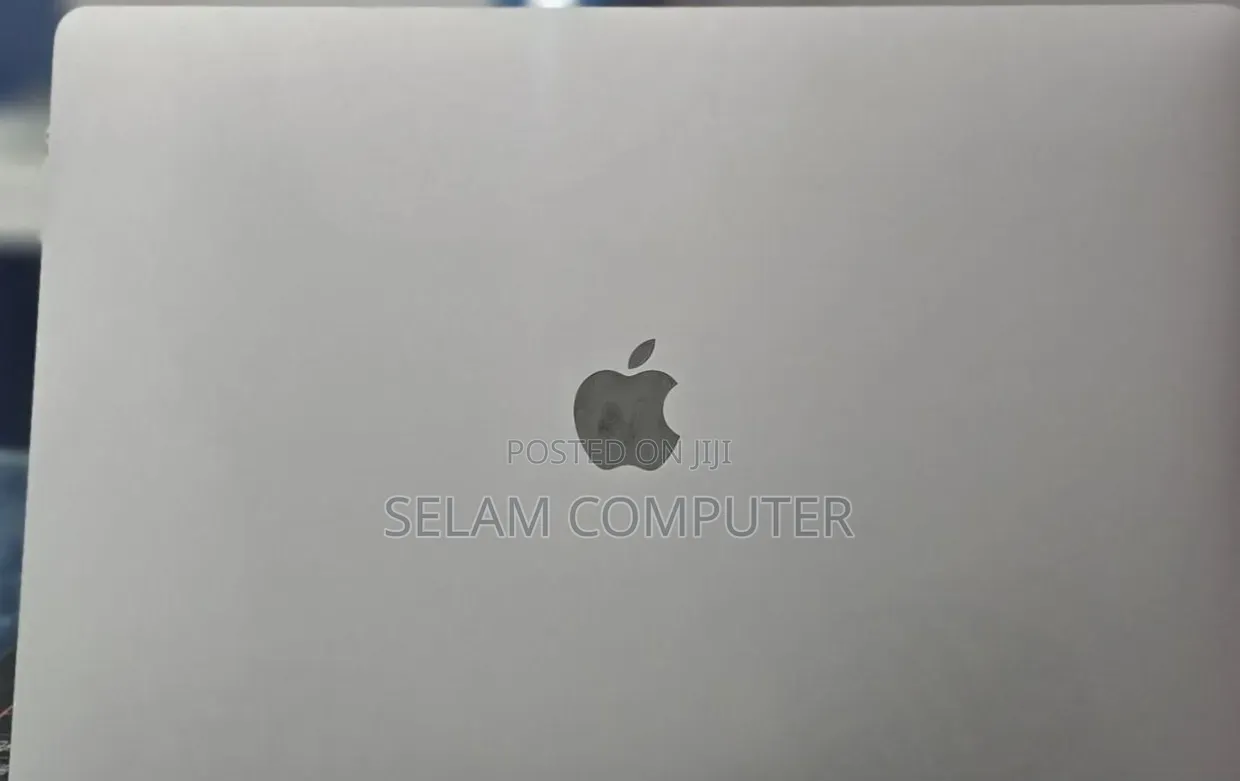 New Laptop Apple MacBook Pro 2019 32GB Intel Core i9 SSD 1T