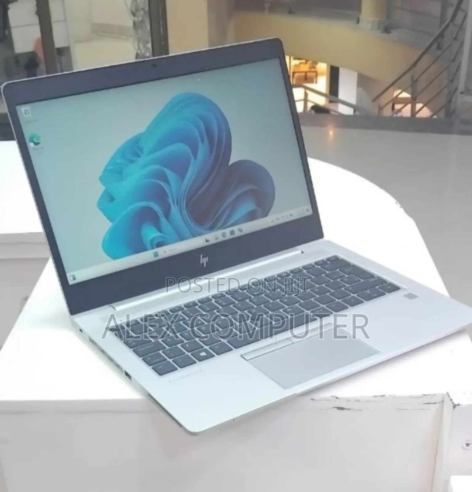 New Laptop HP EliteBook 840 G5 8GB Intel Core i5 SSD 512GB