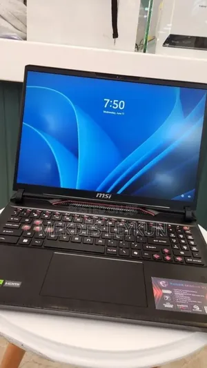 New Laptop MSI Raider GE68HX 13VI-202US 16GB Intel Core i9 SSD 1T